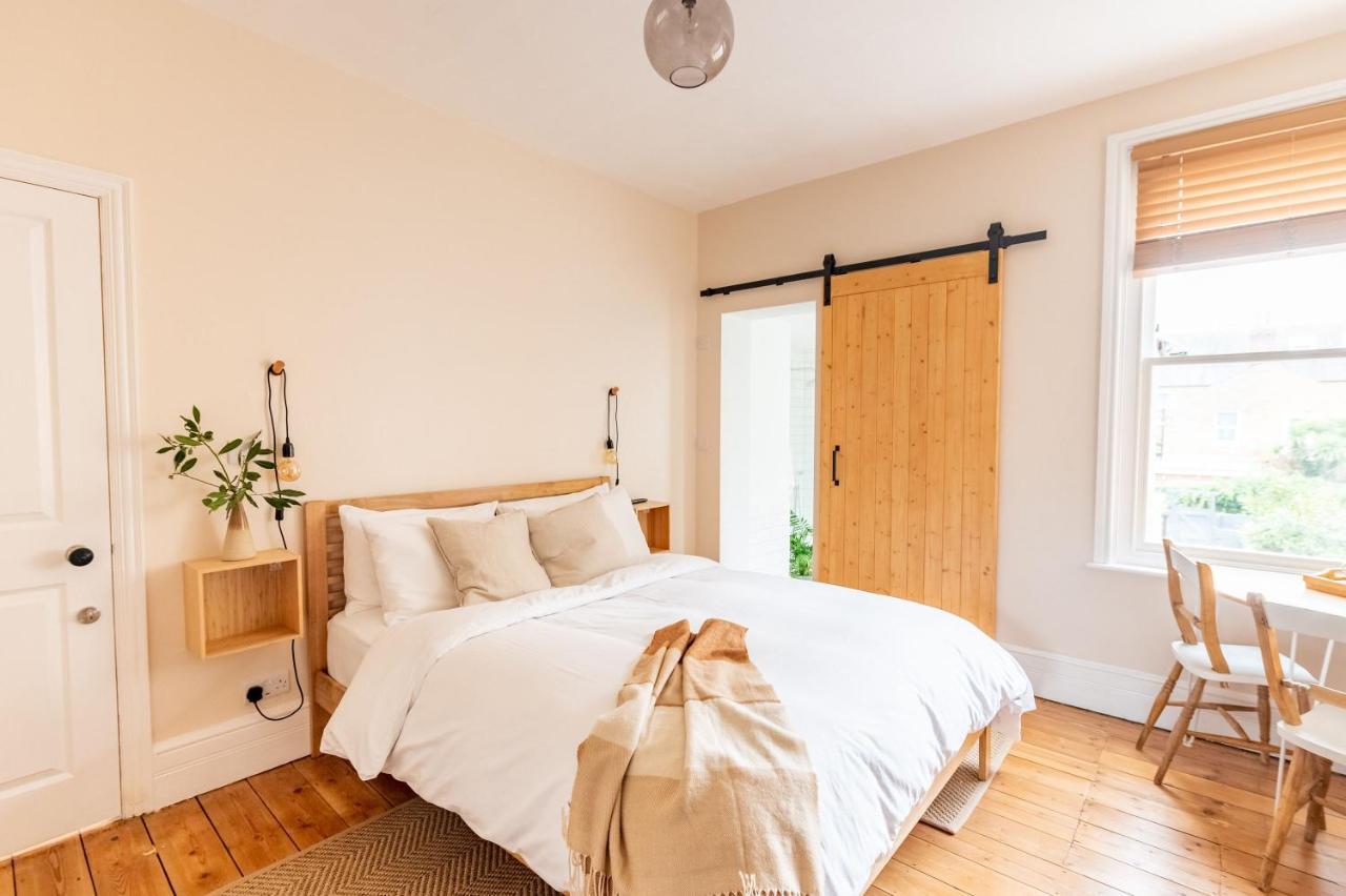 Doghouse Margate Bed & Breakfast Luaran gambar